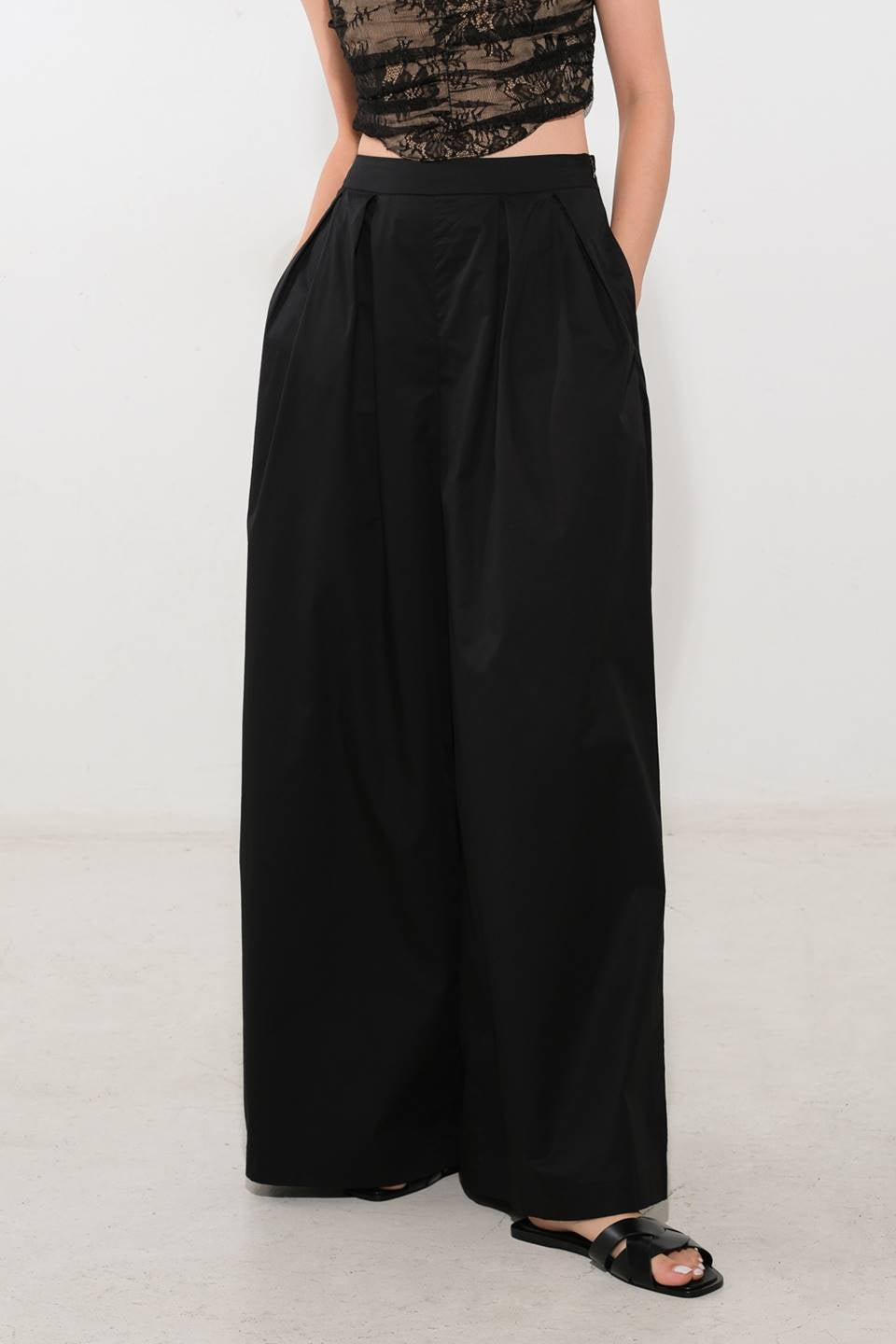 Black Wide-leg Pants